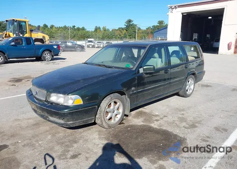 1999 Volvo V70 из США, поврежденный, VIN YV1LW55A2X2575297